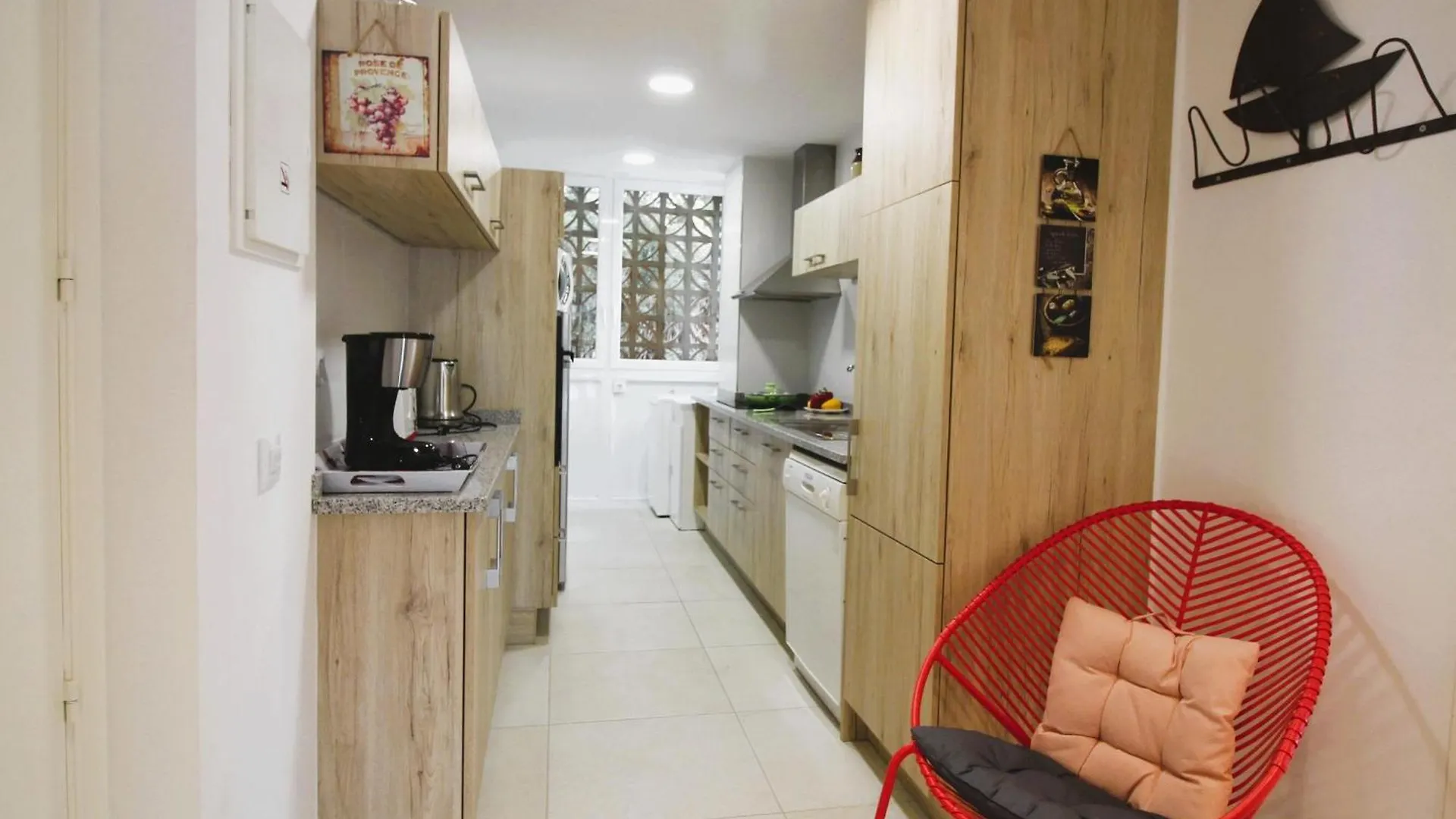 4074 El Corsario, C-4, En La Mejor Cala De Roses, Almadraba, Agua Del Mar Cristalina. Vista Al Mar, Relax, Cerca Del Camino De Ronda. - Es-258-44 Apartment